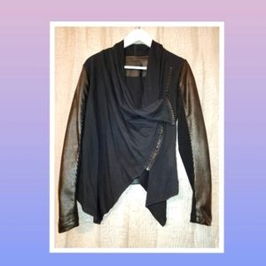 💣Blank NYC faux leather jacket💣